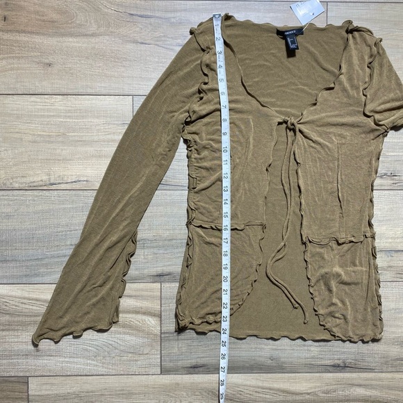 Forever 21 Womens‎ Lettuce Edge Tie Front Bell Sleeve Top Small Brownish Green - Picture 3 of 8